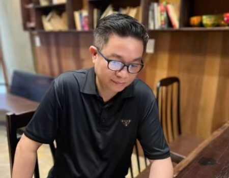 Năm Mươi Lăm Tuổi